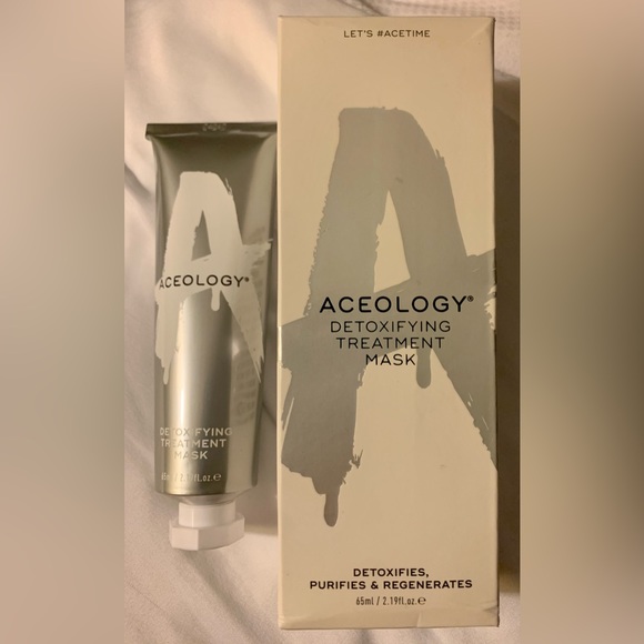 Aceology Skincare Detoxifying Peeloff Treatment Mask Purifies And